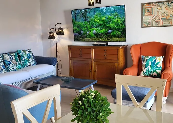 - Luxury 3 Bedrooms Διαμέρισμα *