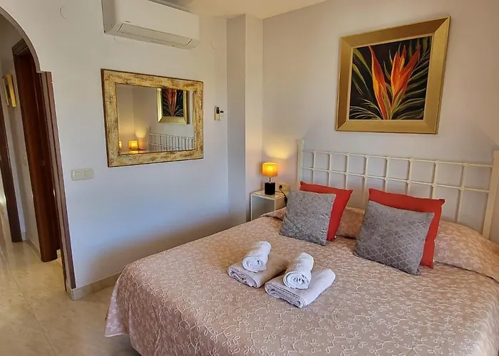- Luxury 3 Bedrooms Διαμέρισμα Fuengirola