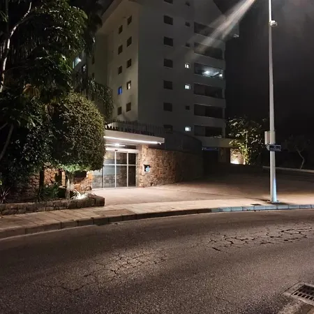 - Luxury 3 Bedrooms *