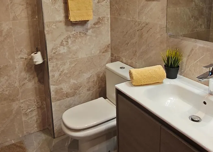 - Luxury 3 Bedrooms Apartment